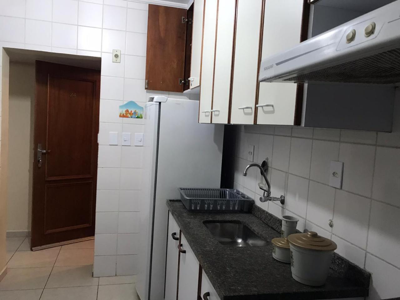 Praia Grande - Ubatuba- Parte Nobre - Ap 34A No Cond San Marino 外观 照片